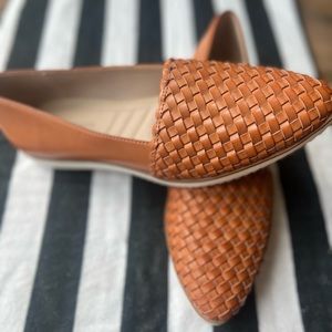 Adrienne Vittadini flats